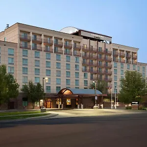 Courtyard By Marriott Airport Denver
