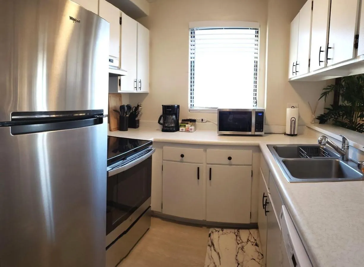 Waikiki Kuhio 1-Bedrm Apt, Ocean View, Free Parking & Wifi Honolulu Amerikai Egyesült Államok